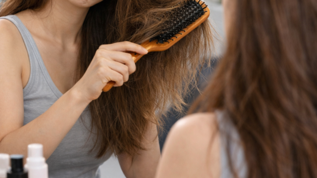 白髪ぼかしハイライトは痛む?